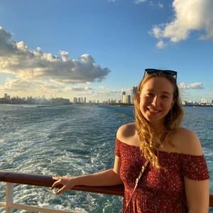 Meet your Posher, Megan